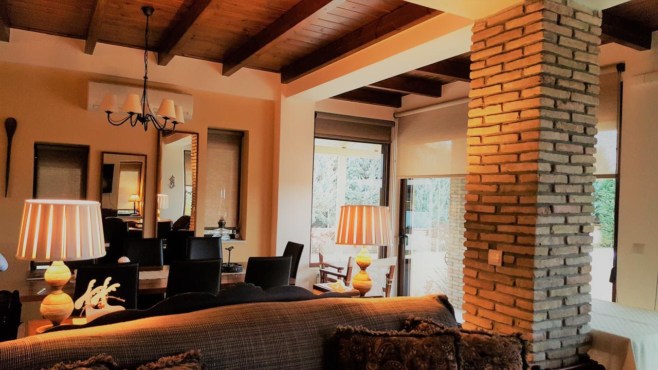Mountain Chalet Livadi Arachova Luaran gambar